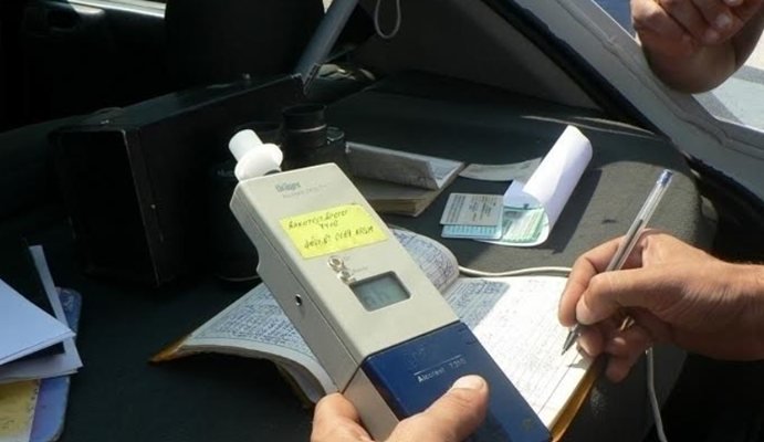 3,18 промила зад волана във Враца: Полицията спря 43-годишен, колата е иззета