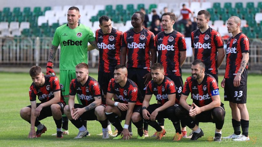 "Локомотив" (Мездра) взе служебно 3:0 срещу "Ювентус 95" (Малчика), мачът пропадна заради неявяване