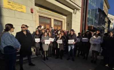 &bdquo;Български пощи&ldquo; кипнаха във Враца: Служители искат поне 5% ръст на заплатите от 2026 г.