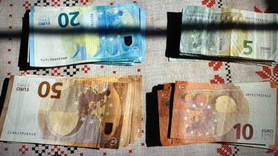 Още двама задържани за купуване на гласове в Монтанско