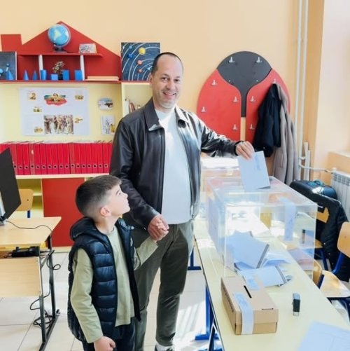 Кметът на Враца Калин Каменов с призив: Гласувайте &ndash; изборът днес решава бъдещето на децата