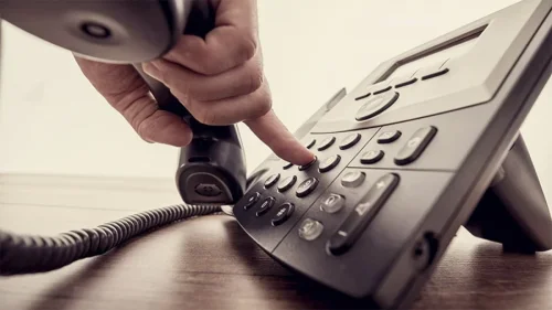 &bdquo;Бързи печалби&ldquo; по телефона: 79-годишна жена от Монтанско преведе над 30 пъти пари и изгуби близо 20 000 евро