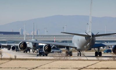 Местят американските самолети-цистерни от летище &bdquo;Васил Левски&ldquo;: МО търси военно летище
