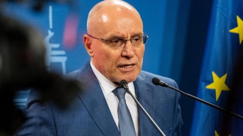 Шефът на БНБ предупреждава: &bdquo;Цената на бездействието&ldquo; срещу инфлацията расте