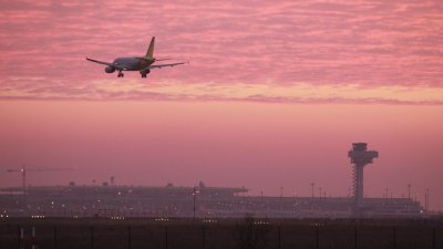 Затвориха небето над Близкия изток, въздушният трафик се пренасочва над България