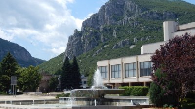 Премиера на спектакъла &bdquo;Ботевата любов&ldquo; във Врачанския театър