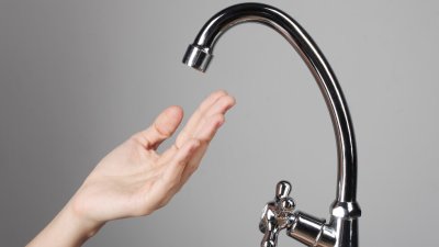 Спират водата във Враца: авария оставя без водоподаване няколко улици край кино &bdquo;Метропол&ldquo;