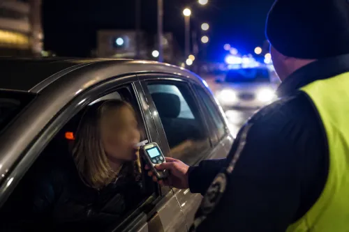 Полицията в Лом санкционира 51-годишна шофьорка с 0,56 промила