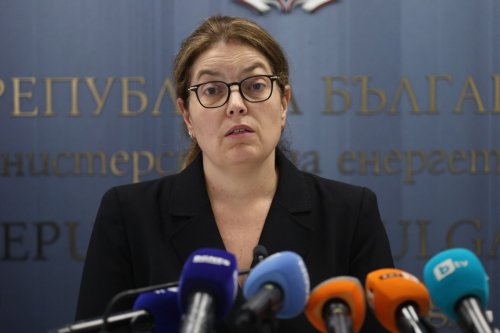Рекорден износ на ток, Дунав пада, а протоколът с &bdquo;Боташ&ldquo; остава тайна: Енергетиката под напрежение