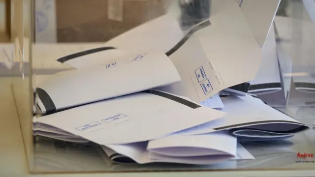 Враца под напрежение: 132 кандидати гонят 6 мандата, жените са само 35