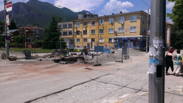 Враца пуска поръчка за довършване на ремонта в центъра: Стартът зависи от срока до 2 април