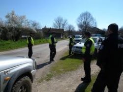 Полицията удари наркомрежа във Враца: Дрога, евро и тайник в Монтанско