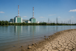 АЕЦ „Козлодуй“ намали мощност заради Дунав и горещините