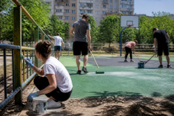 Враца обновява игрището в ж.к. „Младост“ с доброволци