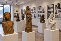 РИМ – Враца откри юбилейна изложба за 100 години Петко Мичев