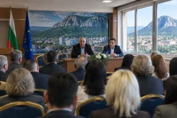 Бойко Борисов обсъди във Враца приоритетите на ГЕРБ